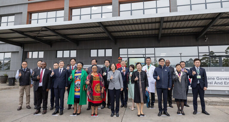 Tsai talks women’s empowerment with Eswatini queen mother